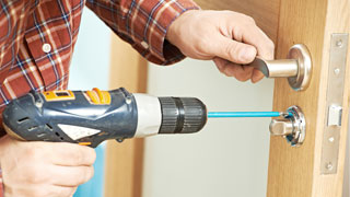 Automotive Locksmith at 48030, Michigan